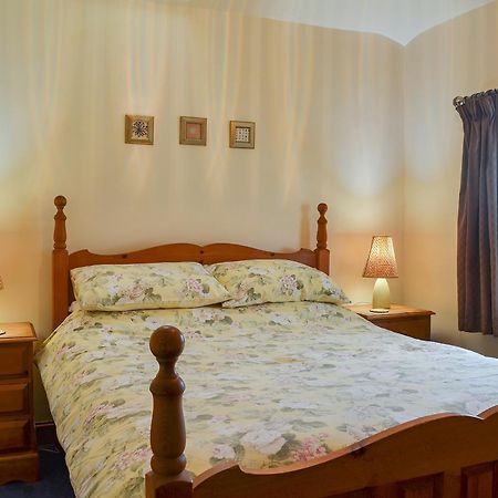 Hen Stabl - 16983 Villa Brynsiencyn Екстериор снимка