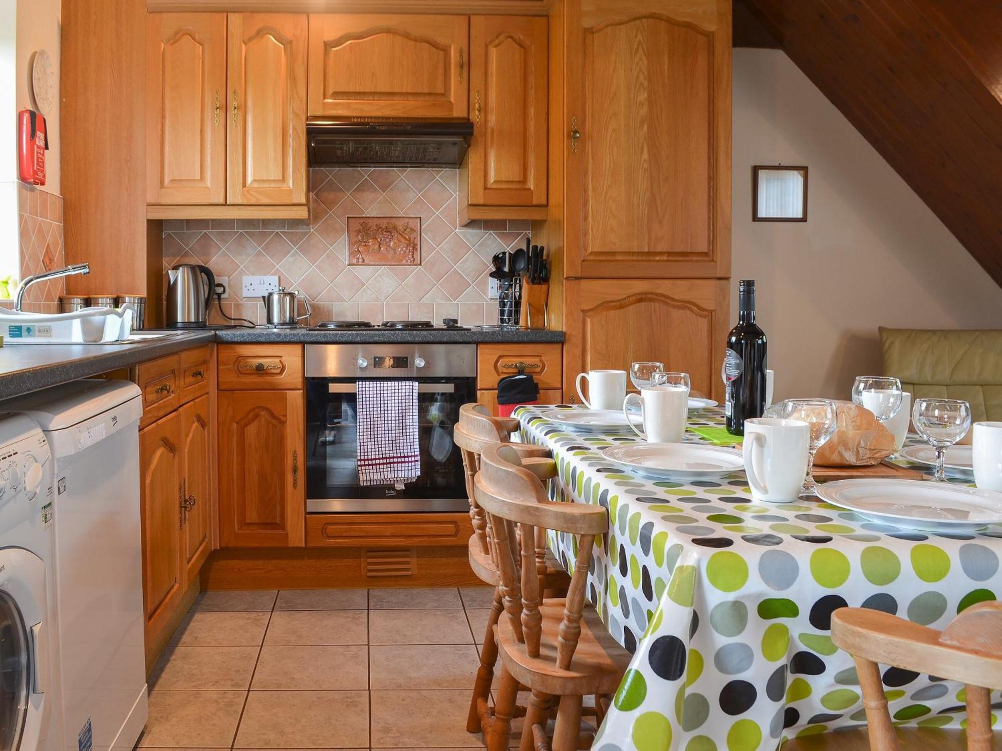 Hen Stabl - 16983 Villa Brynsiencyn Екстериор снимка
